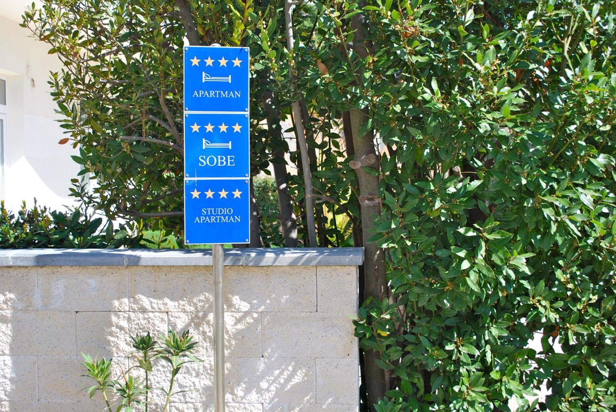 Villa Diana Задар Екстериор снимка